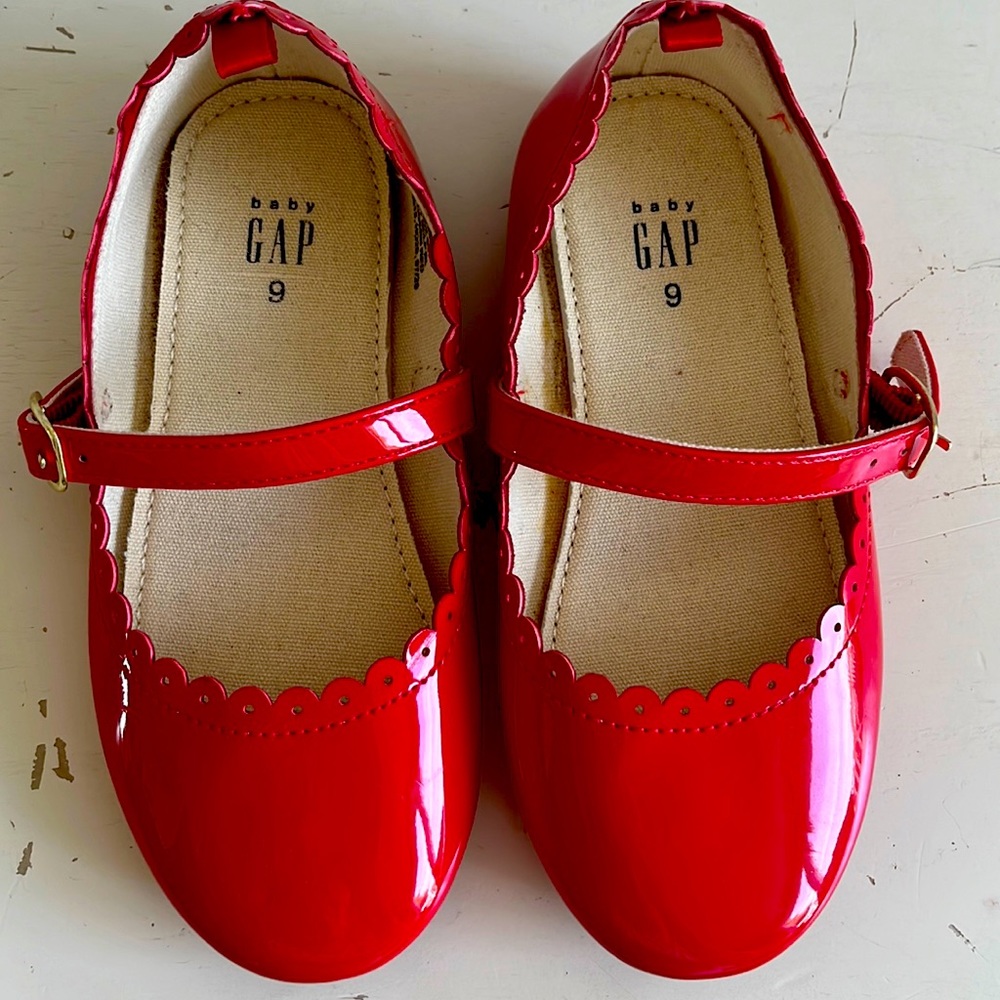Gap girls size 9 Red Ballet Flats
